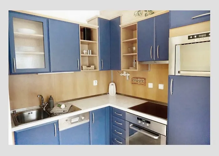 Apartman - *