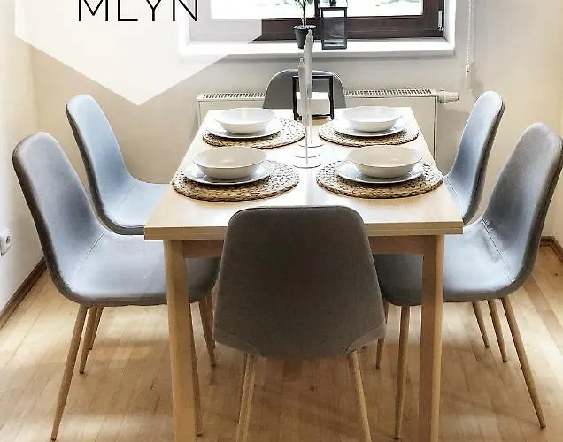 - Apartman